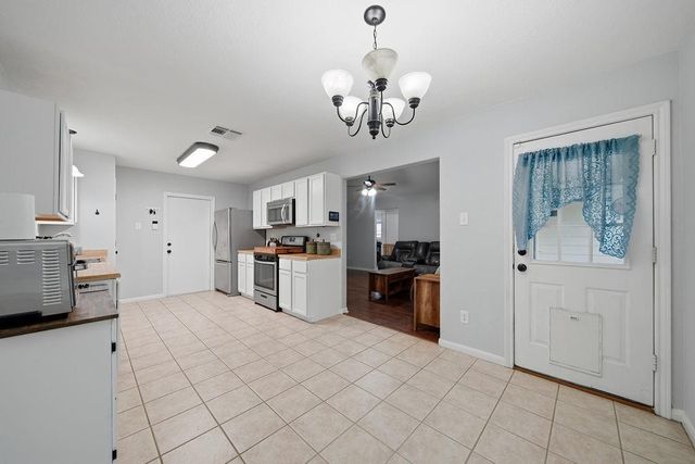 1916 41st Avenue N, Texas City, TX 77590