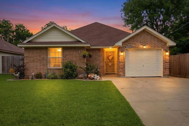 1916 41st Avenue N, Texas City, TX 77590