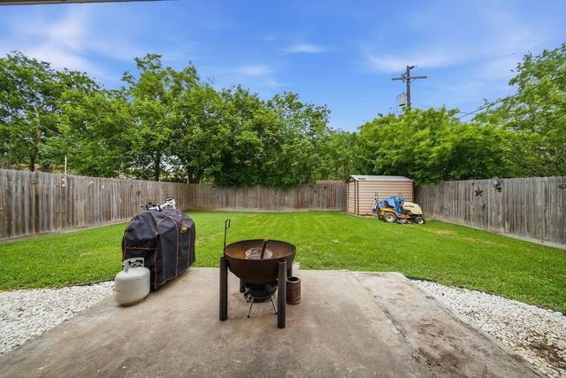 1916 41st Avenue N, Texas City, TX 77590