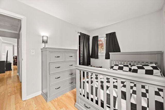 128 Windsor St, Fall River, MA 02723