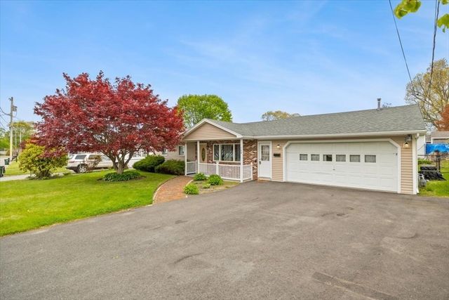 128 Windsor St, Fall River, MA 02723