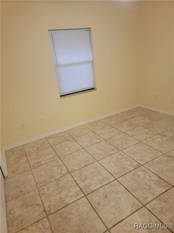 1725 E Monopoly Loop, Inverness, FL 34453