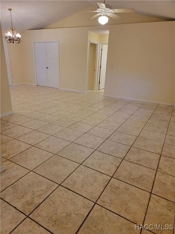 1725 E Monopoly Loop, Inverness, FL 34453