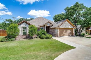 5310 Country Club Drive, De Cordova, TX 76049