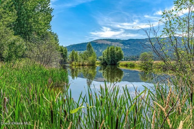 210 Rusho Ln, Blanchard, ID 83804
