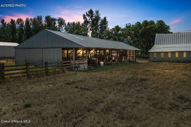 210 Rusho Ln, Blanchard, ID 83804