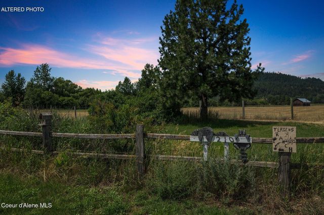 210 Rusho Ln, Blanchard, ID 83804