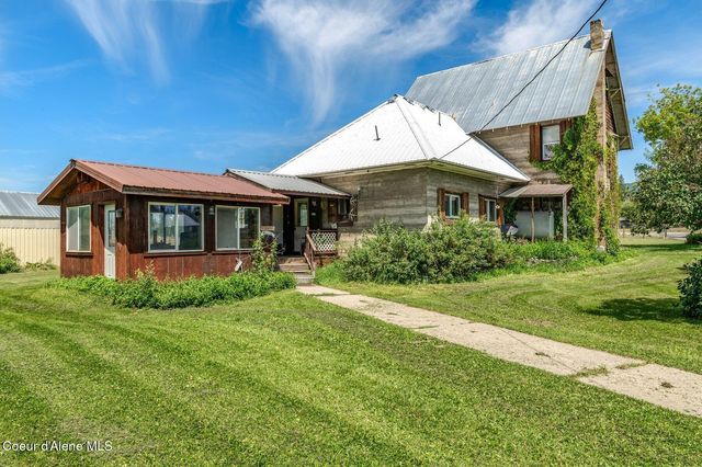 210 Rusho Ln, Blanchard, ID 83804