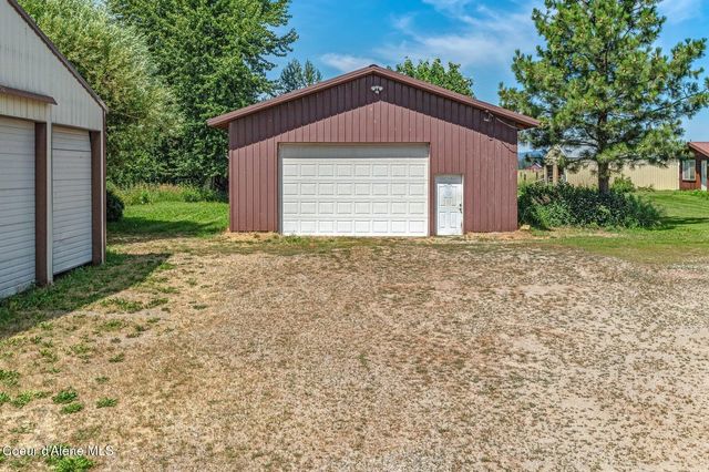 210 Rusho Ln, Blanchard, ID 83804