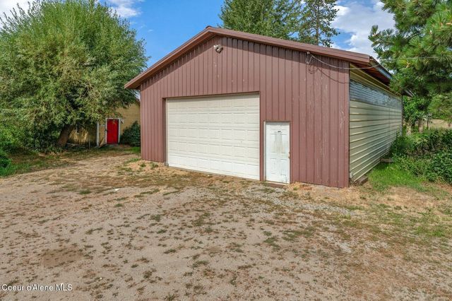 210 Rusho Ln, Blanchard, ID 83804