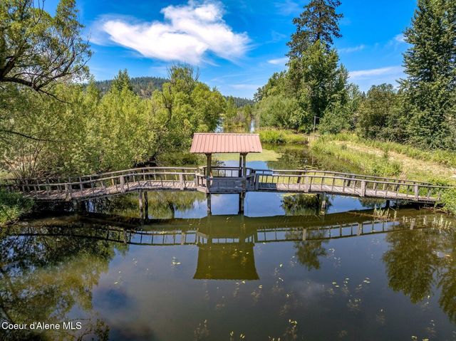 210 Rusho Ln, Blanchard, ID 83804