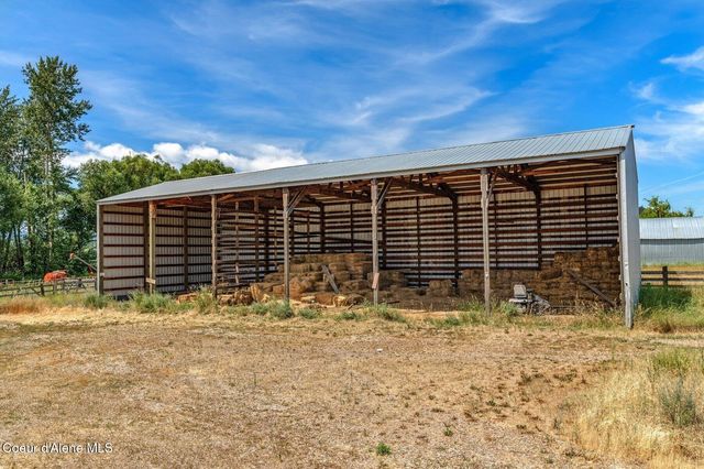210 Rusho Ln, Blanchard, ID 83804
