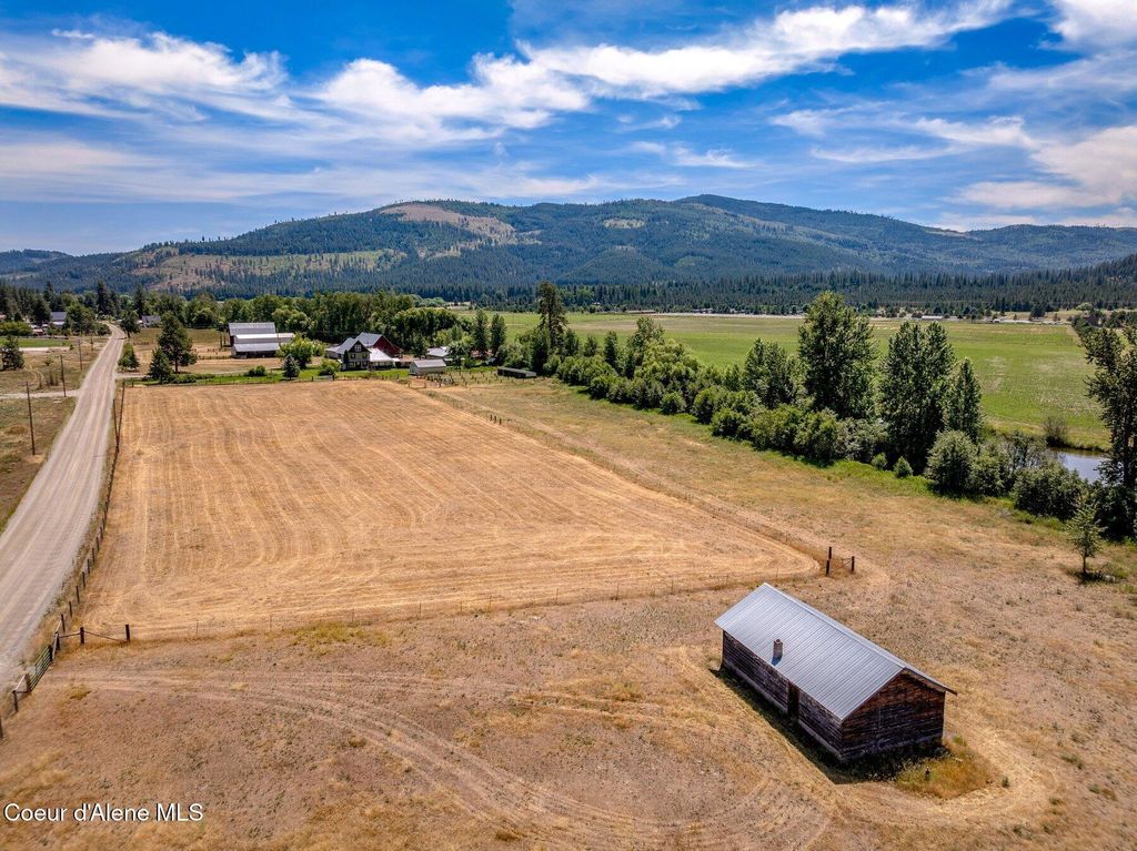 210 Rusho Ln, Blanchard, ID 83804 photo 11