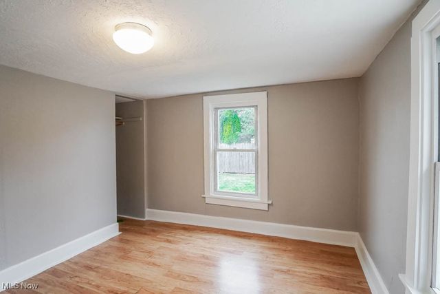 16 Dangel Avenue, Akron, OH 44312