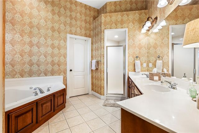 4007 W Lyndale Drive, Rogers, AR 72758