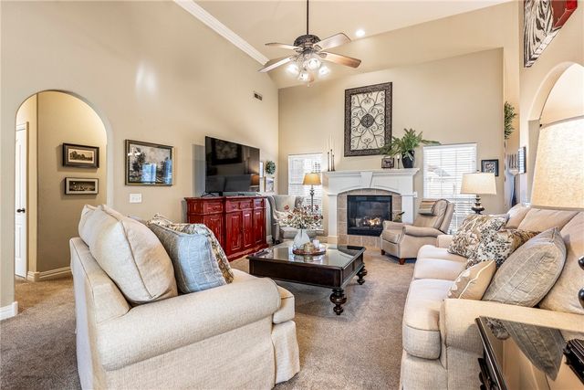 4007 W Lyndale Drive, Rogers, AR 72758