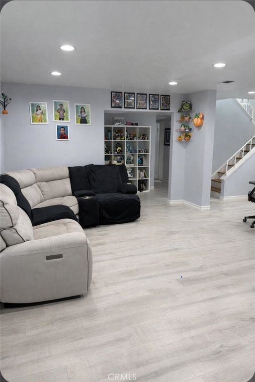 Image 7 of property listing at 15142 Ashwood, Chino Hills, CA 91709