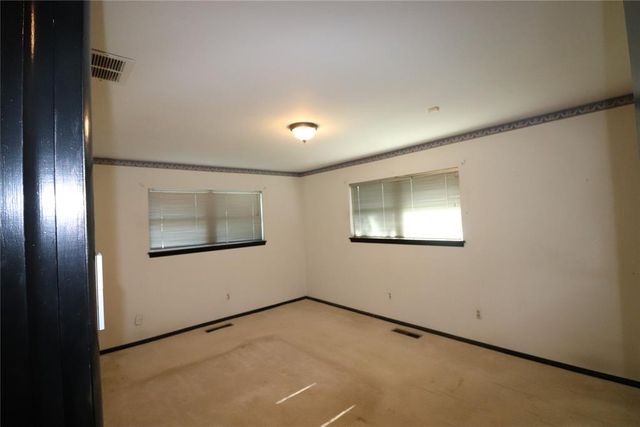 4229 NW 57th Street, Oklahoma City, OK 73112