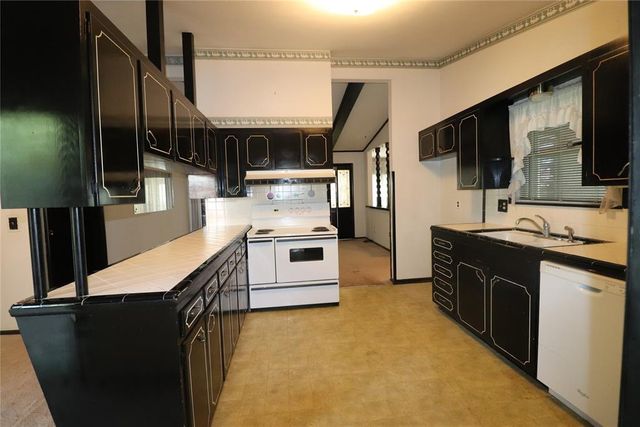 4229 NW 57th Street, Oklahoma City, OK 73112