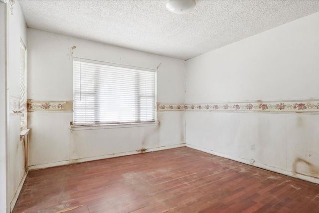 3749 Nabholtz Lane, Mesquite, TX 75150