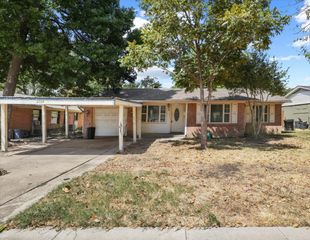 3749 Nabholtz Lane, Mesquite, TX 75150