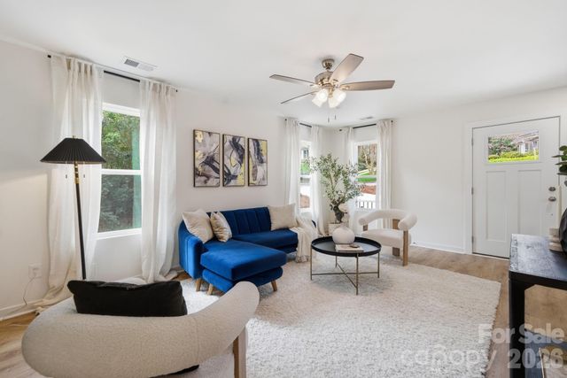 34 Louise Drive SE, Concord, NC 28025