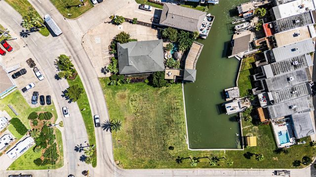 Lot 54-58 Tiki Drive, Tiki Island, TX 77554