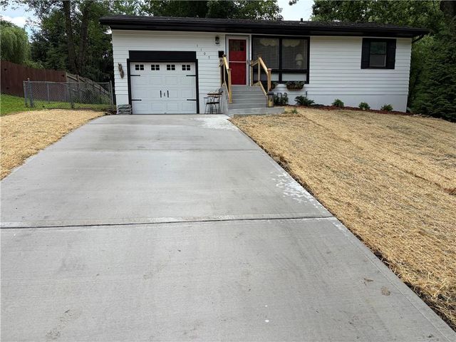 1107 Cordell Street, Excelsior Springs, MO 64024