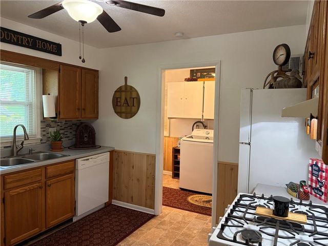 1107 Cordell Street, Excelsior Springs, MO 64024