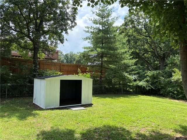 1107 Cordell Street, Excelsior Springs, MO 64024