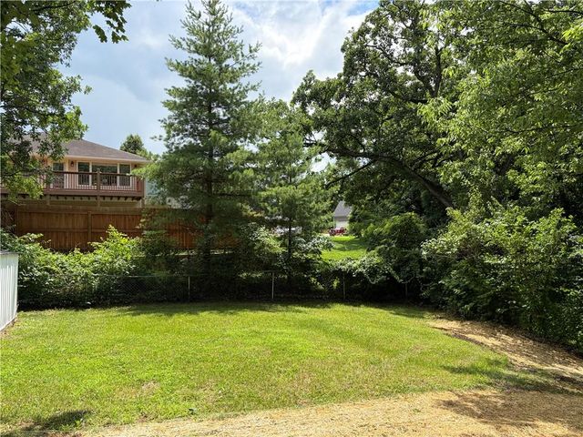 1107 Cordell Street, Excelsior Springs, MO 64024