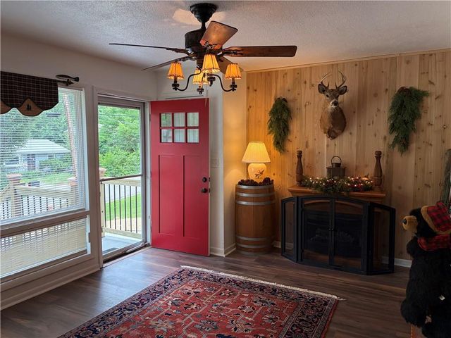1107 Cordell Street, Excelsior Springs, MO 64024