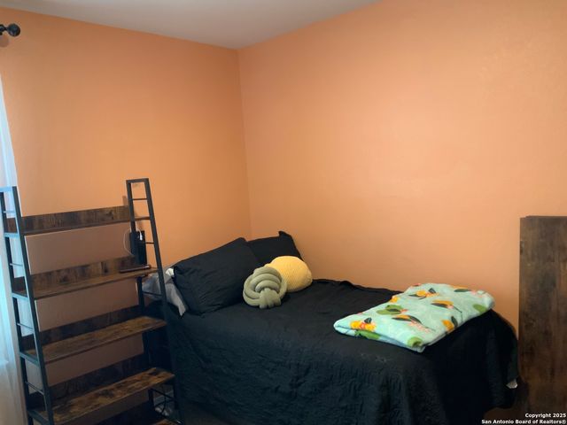 5870 Kendall Prairie, San Antonio, TX 78244