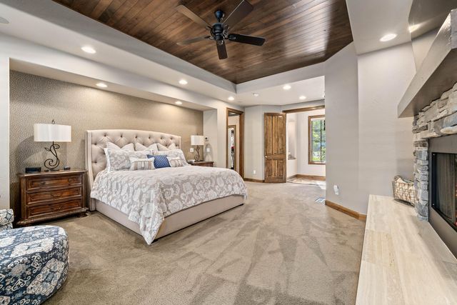 1126 NW Morgan Lane, Grants Pass, OR 97526