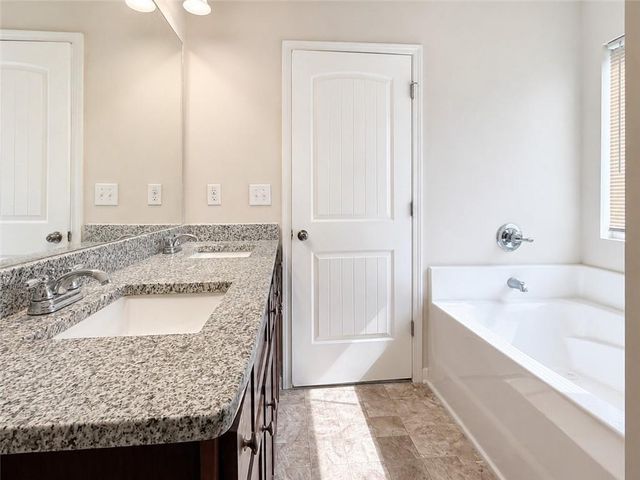 4269 Traipse Path, Ellenwood, GA 30294