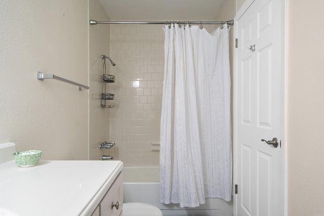 160 Cooper St Apt 11B, Hot Springs, AR 71913