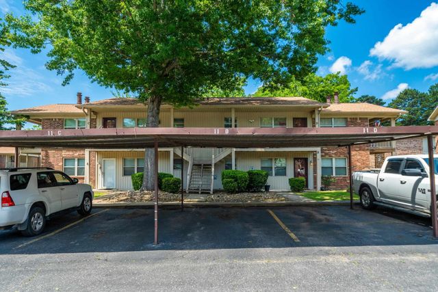 160 Cooper St Apt 11B, Hot Springs, AR 71913