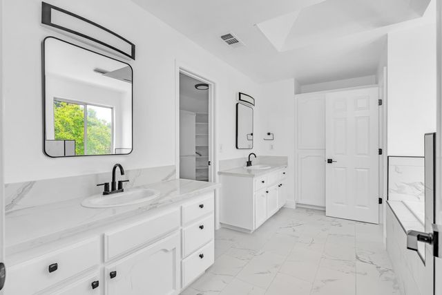 1887 Polson Avenue, Clovis, CA 93611
