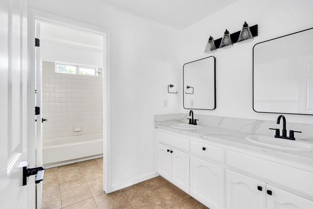 1887 Polson Avenue, Clovis, CA 93611