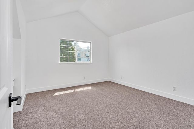 1887 Polson Avenue, Clovis, CA 93611