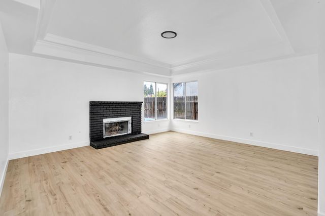 1887 Polson Avenue, Clovis, CA 93611