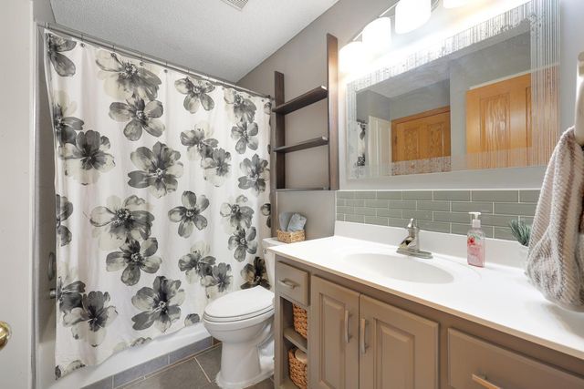17153 Butternut Street NW, Andover, MN 55304