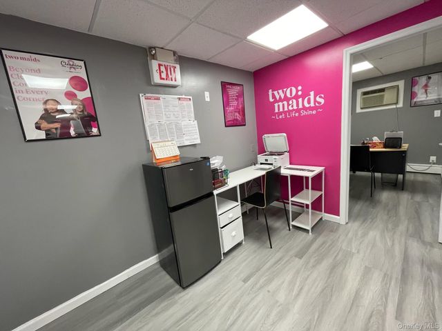 90 Main Street Office, Mineola, NY 11501