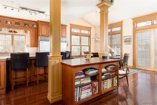 860 Union Road, West Seneca, NY 14224