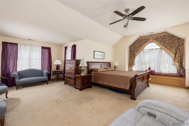 860 Union Road, West Seneca, NY 14224