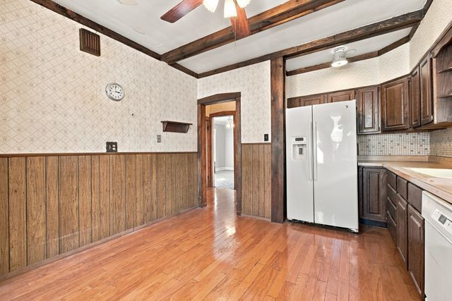 2839 N LUNA Avenue, Chicago, IL 60641