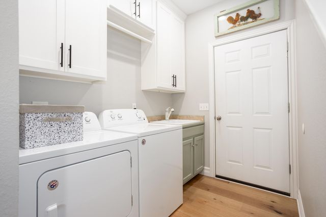 827 Quarry Road, Sparta, MO 65753