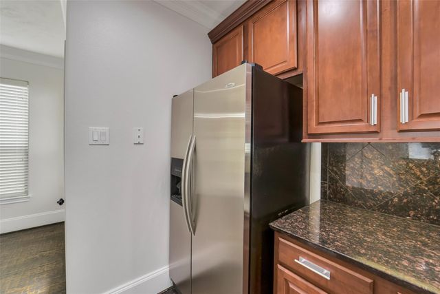 1335 Studer Street, Houston, TX 77007