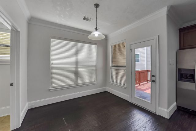 1335 Studer Street, Houston, TX 77007