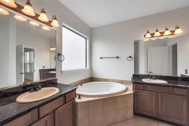 1335 Studer Street, Houston, TX 77007